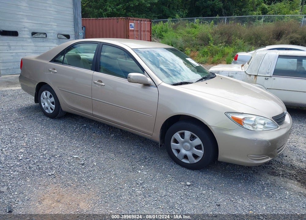2002 TOYOTA CAMRY LE VIN: 4T1BE32K02U521396