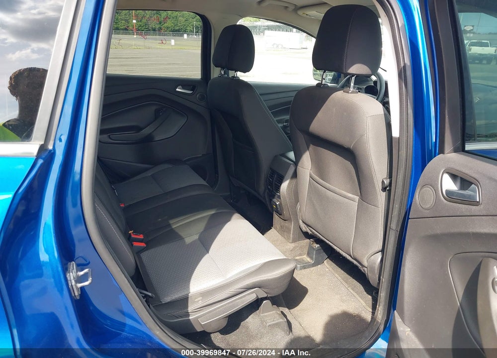 2017 FORD ESCAPE SE VIN: 1FMCU9GD9HUA37708