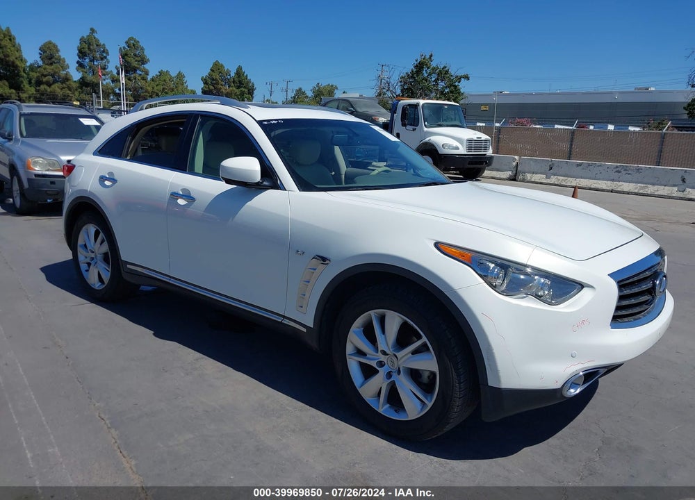 2014 INFINITI QX70 VIN: JN8CS1MW4EM411336