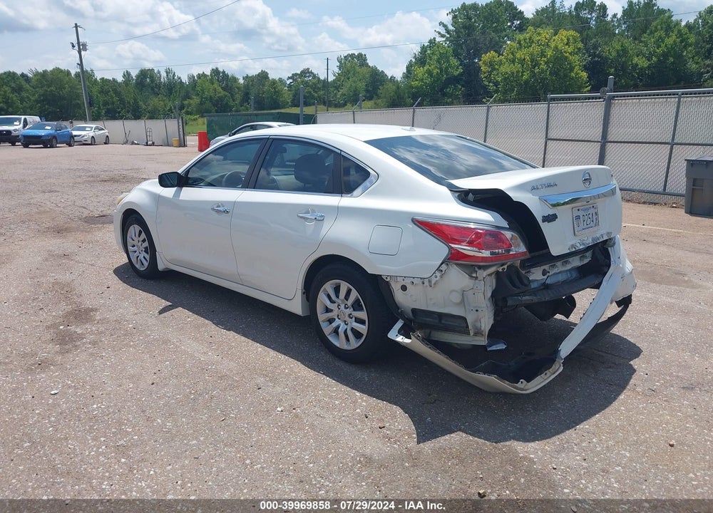 2015 NISSAN ALTIMA 2.5 S VIN: 1N4AL3AP4FN405319