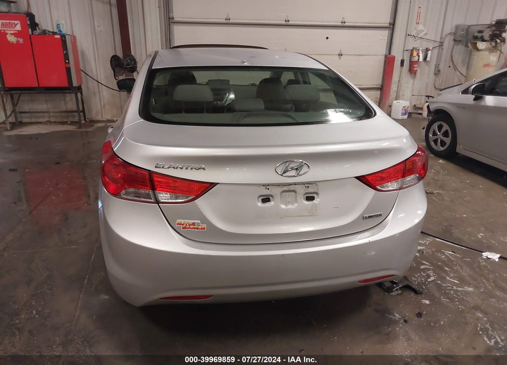 2013 HYUNDAI ELANTRA LIMITED VIN: KMHDH4AE4DU595263