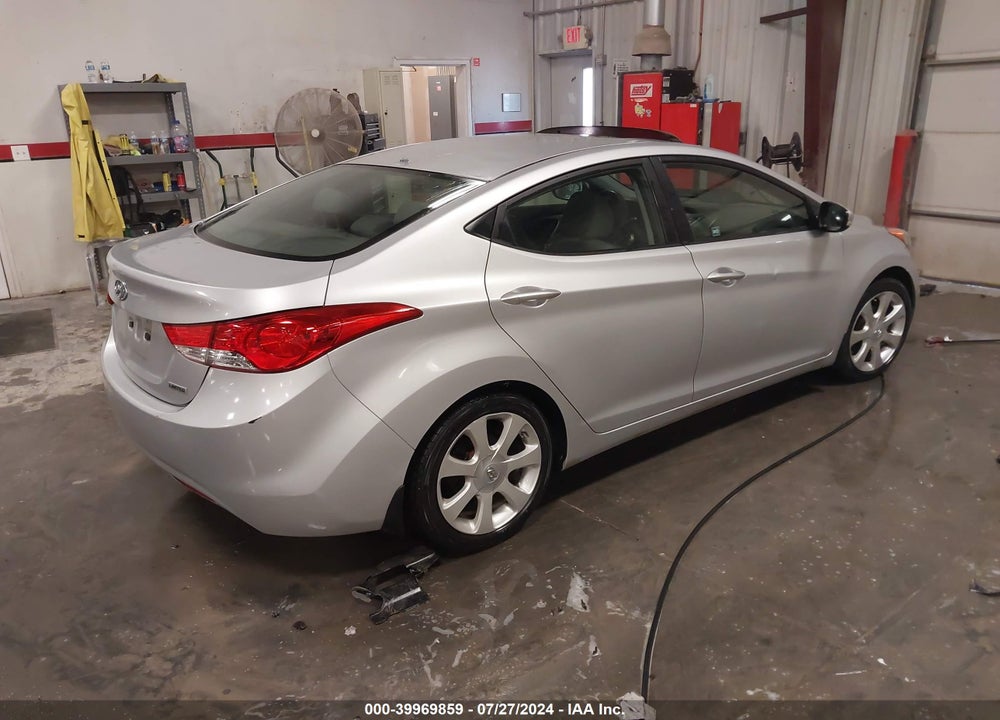 2013 HYUNDAI ELANTRA LIMITED VIN: KMHDH4AE4DU595263