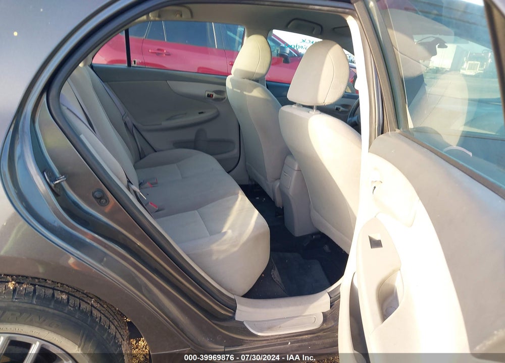 2009 TOYOTA COROLLA LE VIN: 1NXBU40E99Z123653