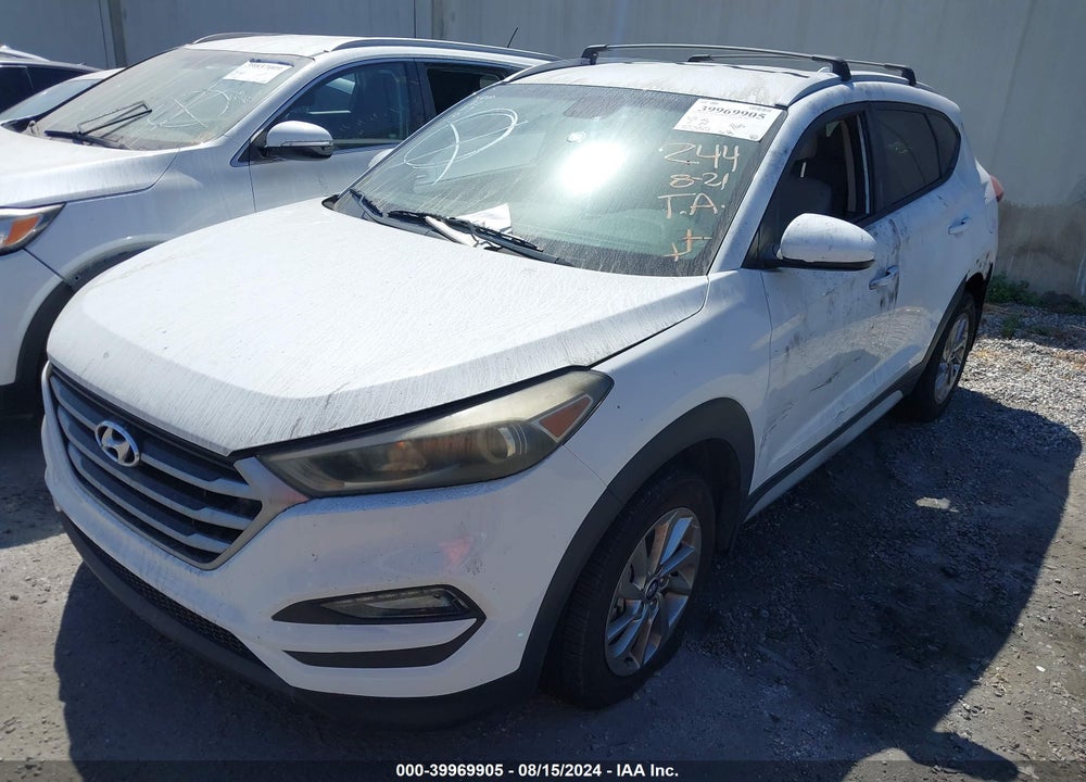 2018 HYUNDAI TUCSON VIN: KM8J33A42JU627660