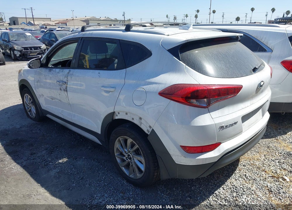 2018 HYUNDAI TUCSON VIN: KM8J33A42JU627660