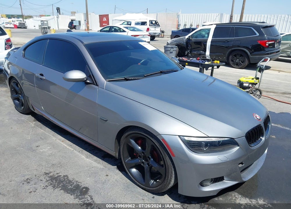 2009 BMW 335I VIN: WBAWB73509P047826