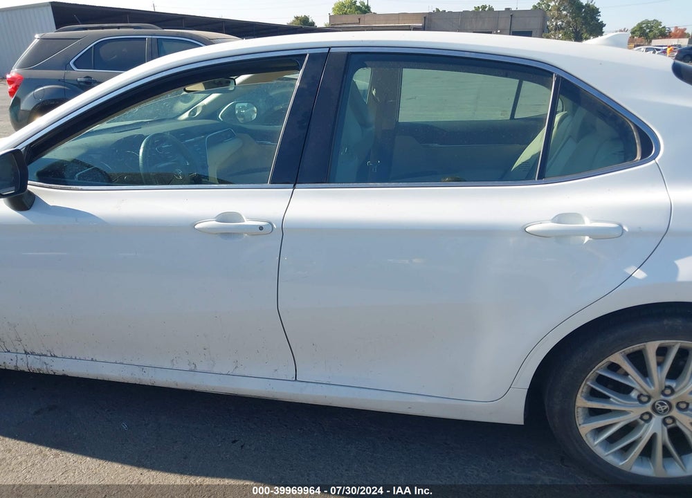 2018 TOYOTA CAMRY HYBRID LE/SE/XLE VIN: 4T1B21HK0JU501796