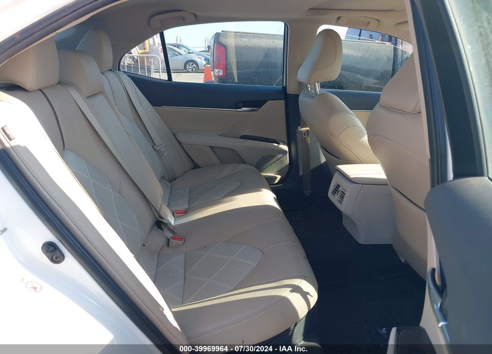 2018 TOYOTA CAMRY HYBRID LE/SE/XLE VIN: 4T1B21HK0JU501796
