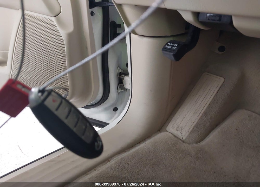 2014 INFINITI QX80 VIN: JN8AZ2NF1E9551385
