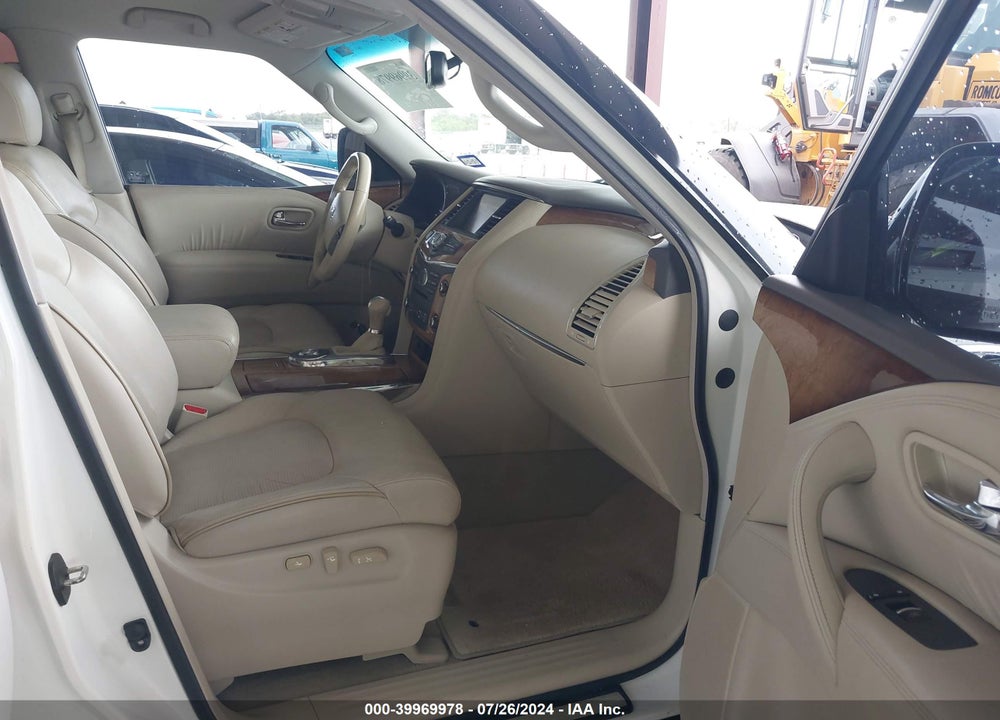 2014 INFINITI QX80 VIN: JN8AZ2NF1E9551385