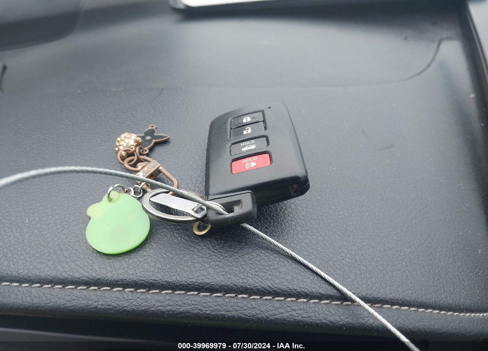 2012 TOYOTA CAMRY HYBRID LE VIN: 4T1BD1FK0CU038333