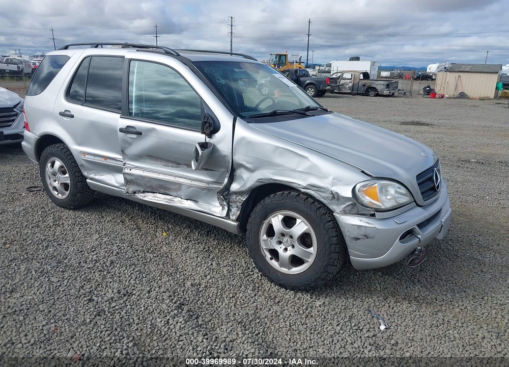 2004 MERCEDES-BENZ ML 350 4MATIC VIN: 4JGAB57E74A470230