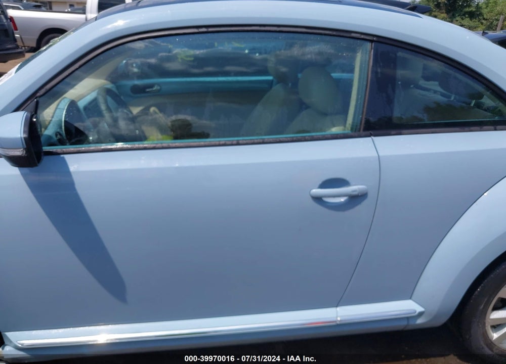 2015 VOLKSWAGEN BEETLE 1.8T VIN: 3VWJ17AT0FM624273