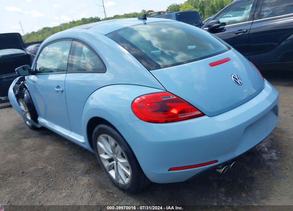 2015 VOLKSWAGEN BEETLE 1.8T VIN: 3VWJ17AT0FM624273