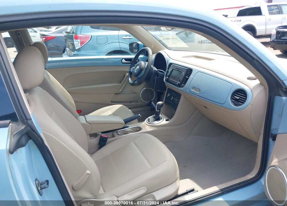 2015 VOLKSWAGEN BEETLE 1.8T VIN: 3VWJ17AT0FM624273