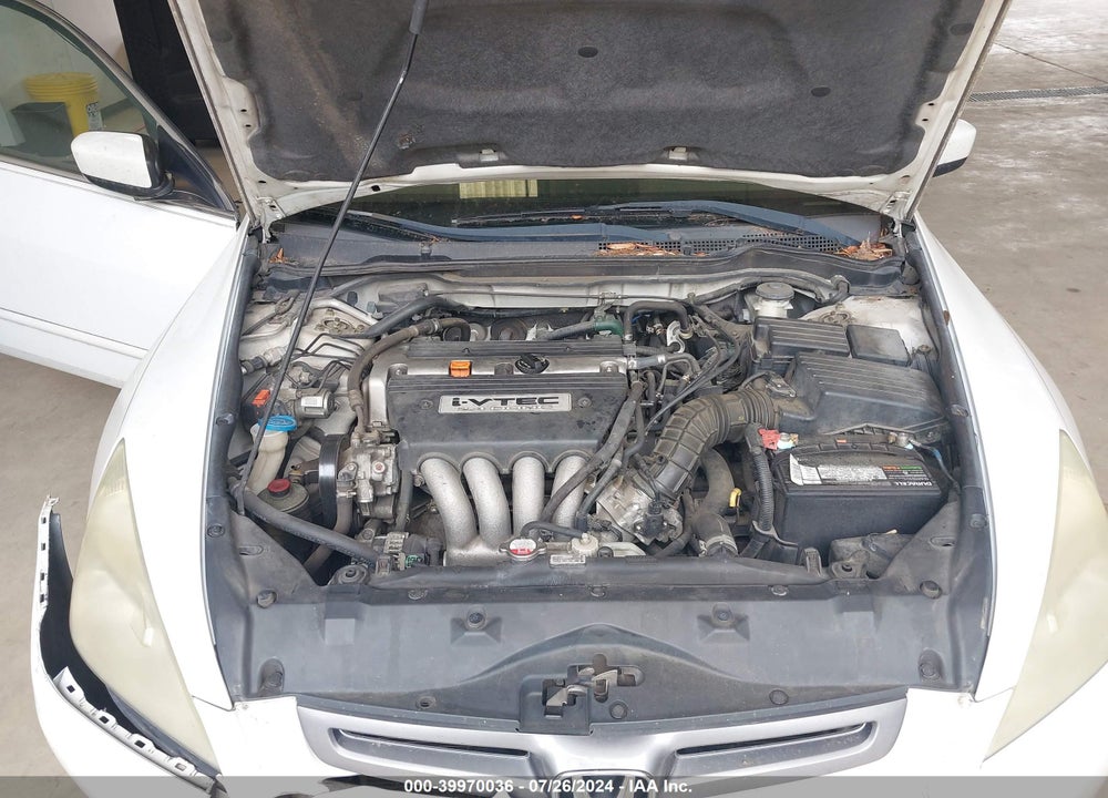 2005 HONDA ACCORD 2.4 LX VIN: 1HGCM56425A135458