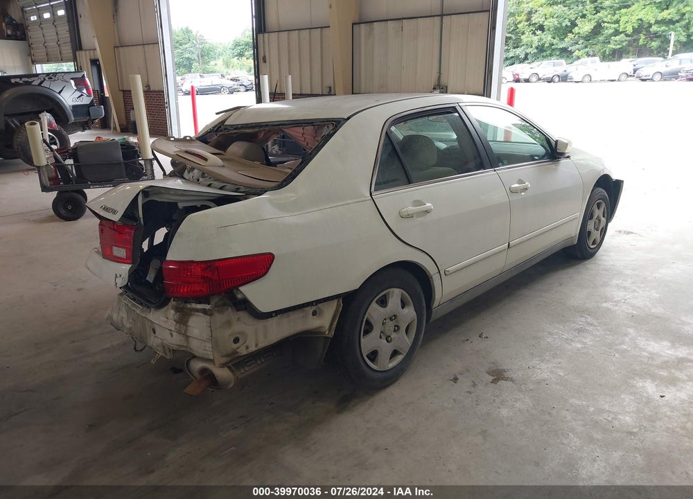 2005 HONDA ACCORD 2.4 LX VIN: 1HGCM56425A135458