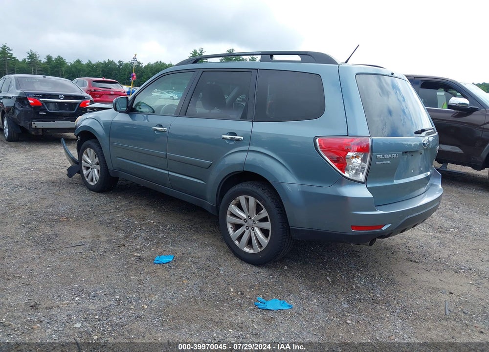 2012 SUBARU FORESTER 2.5X LIMITED VIN: JF2SHAEC6CH442444