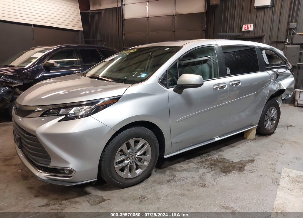 2021 TOYOTA SIENNA VIN: 5TDYSKFC4MS020376