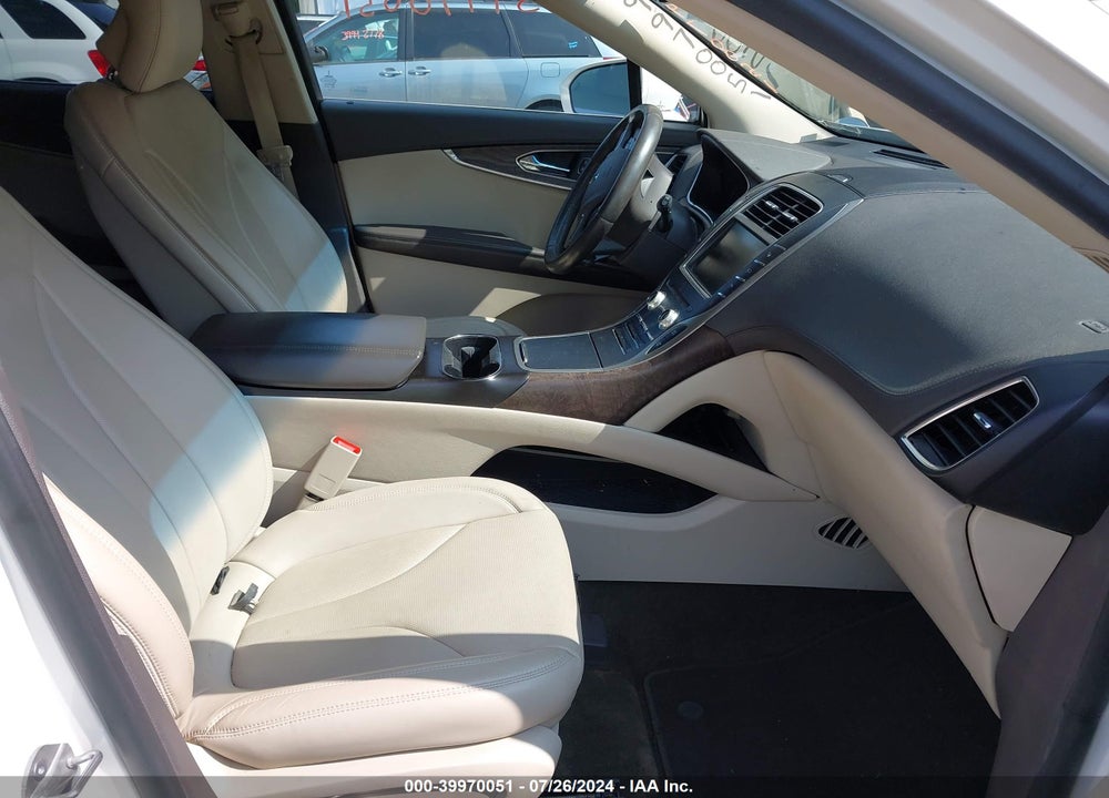 2016 LINCOLN MKX RESERVE VIN: 2LMTJ8LP7GBL22306
