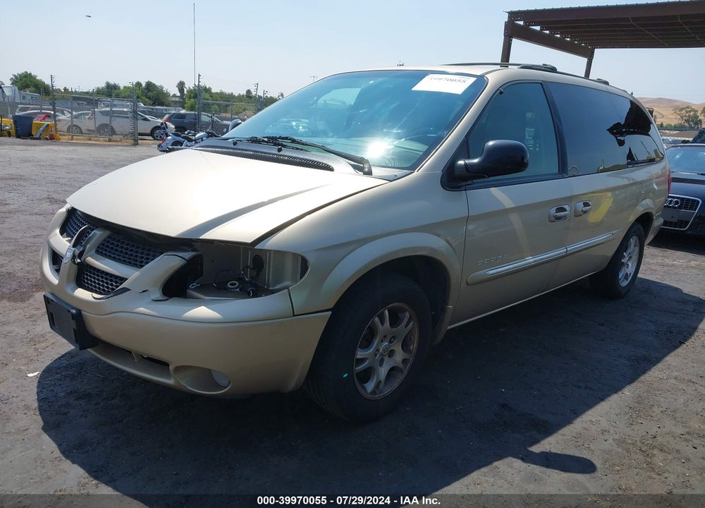 2001 DODGE GRAND CARAVAN ES VIN: 2B8GT54L11R140875