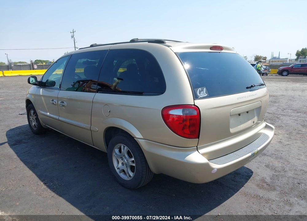 2001 DODGE GRAND CARAVAN ES VIN: 2B8GT54L11R140875