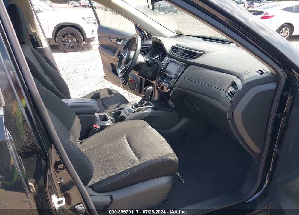 2019 NISSAN ROGUE SV VIN: JN8AT2MV0KW398988