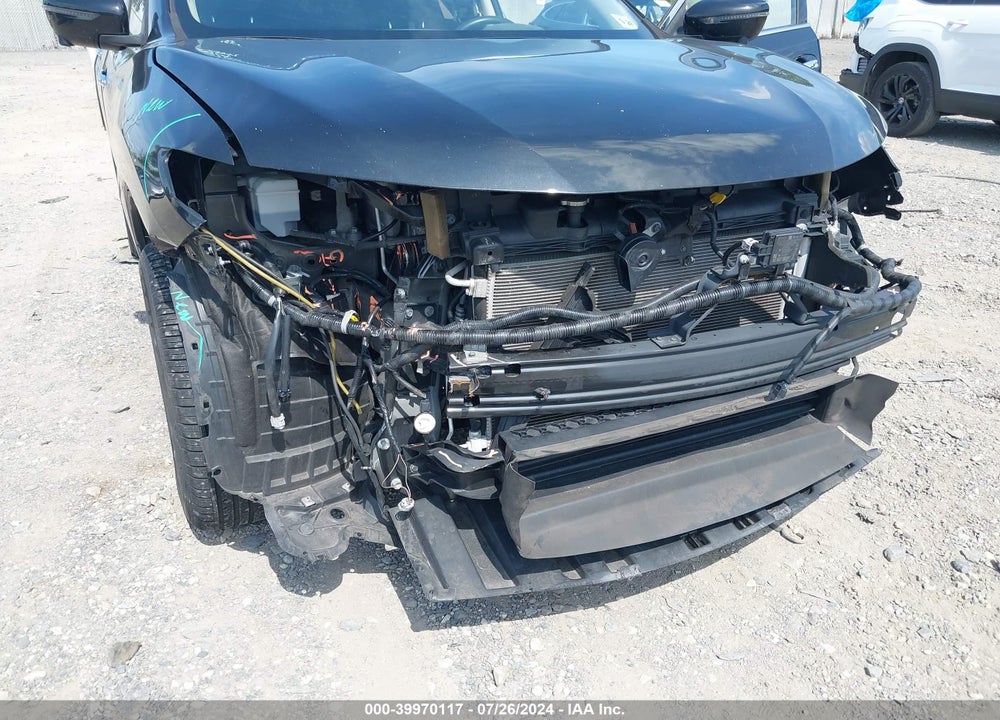 2019 NISSAN ROGUE SV VIN: JN8AT2MV0KW398988