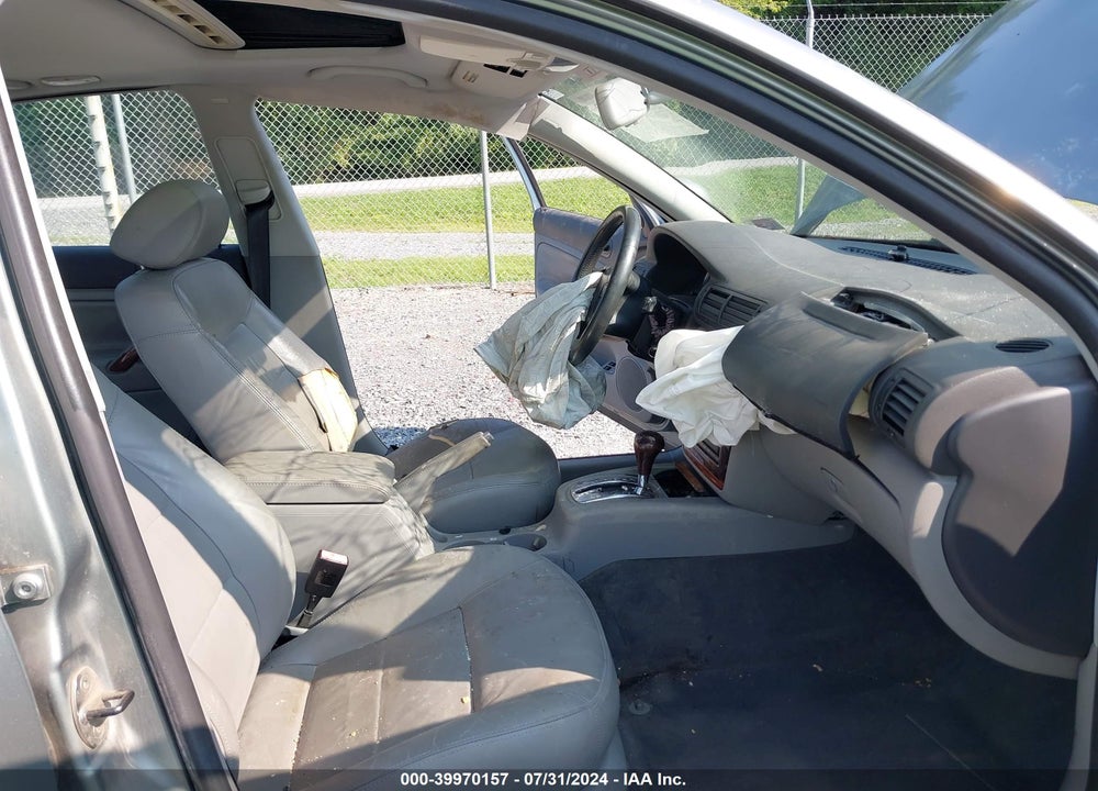 2004 VOLKSWAGEN PASSAT GLX VIN: WVWRH63BX4P249984