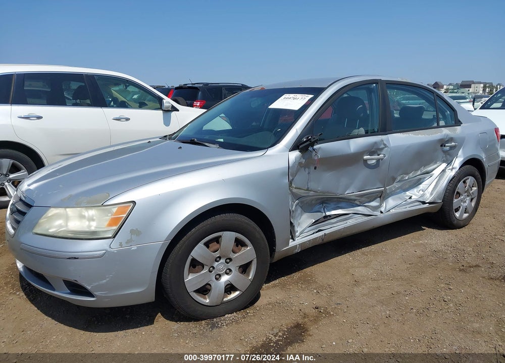 2009 HYUNDAI SONATA GLS VIN: 5NPET46CX9H559402