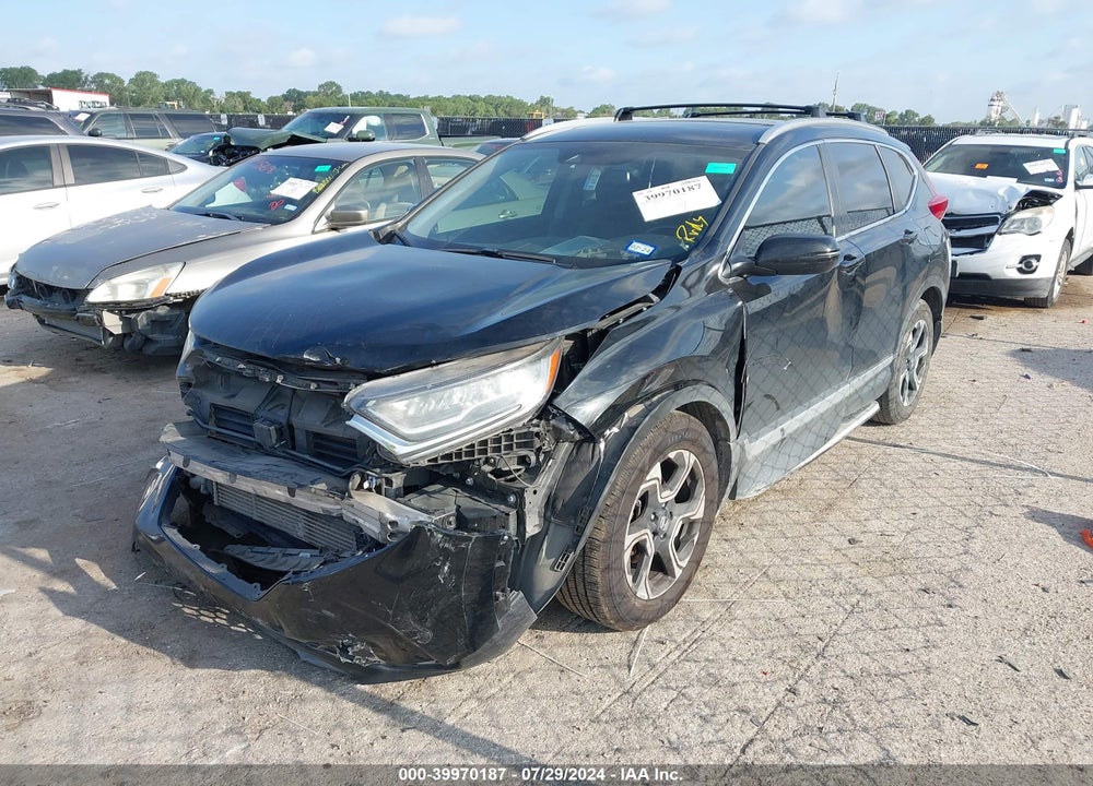 2018 HONDA CR-V TOURING VIN: 7FARW1H99JE007552