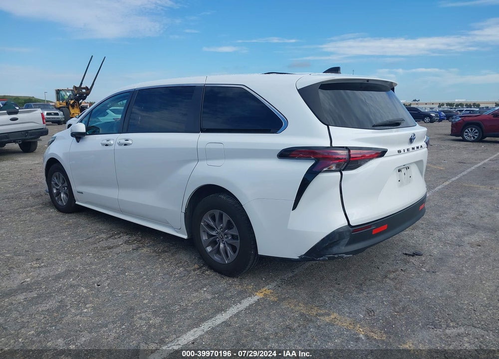 2021 TOYOTA SIENNA LE VIN: 5TDKRKEC4MS047287