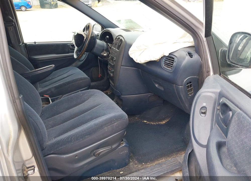 2001 DODGE GRAND CARAVAN SPORT VIN: 2B4GP44R41R258231