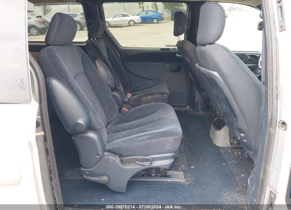 2001 DODGE GRAND CARAVAN SPORT VIN: 2B4GP44R41R258231