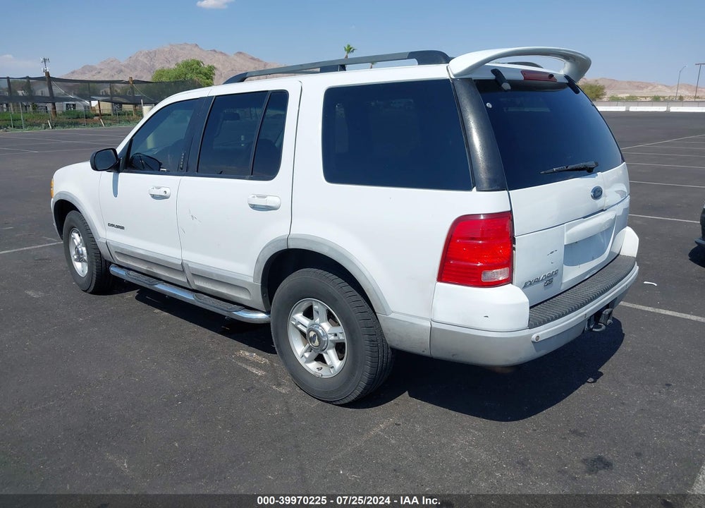 2002 FORD EXPLORER XLT VIN: 1FMDU73E62ZB10499