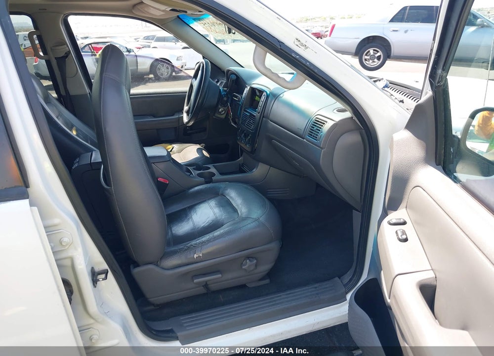2002 FORD EXPLORER XLT VIN: 1FMDU73E62ZB10499