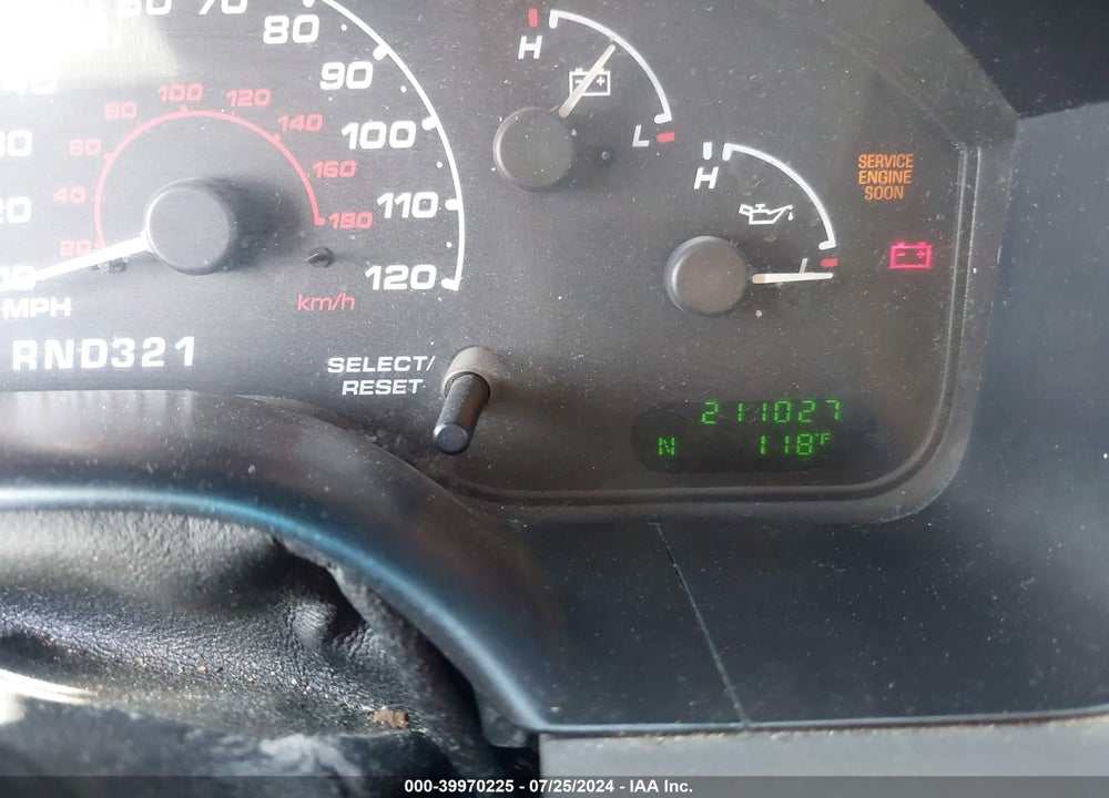 2002 FORD EXPLORER XLT VIN: 1FMDU73E62ZB10499