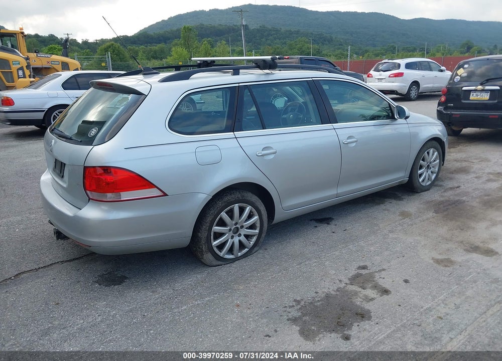 2009 VOLKSWAGEN JETTA 2.0L TDI VIN: 3VWTL71K59M344170