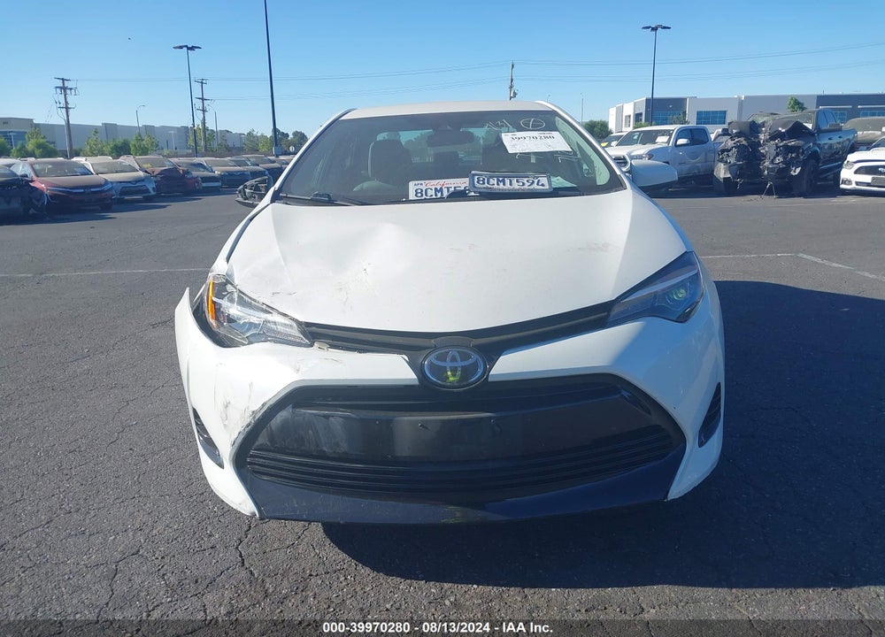 2018 TOYOTA COROLLA LE VIN: 5YFBURHE2JP759970
