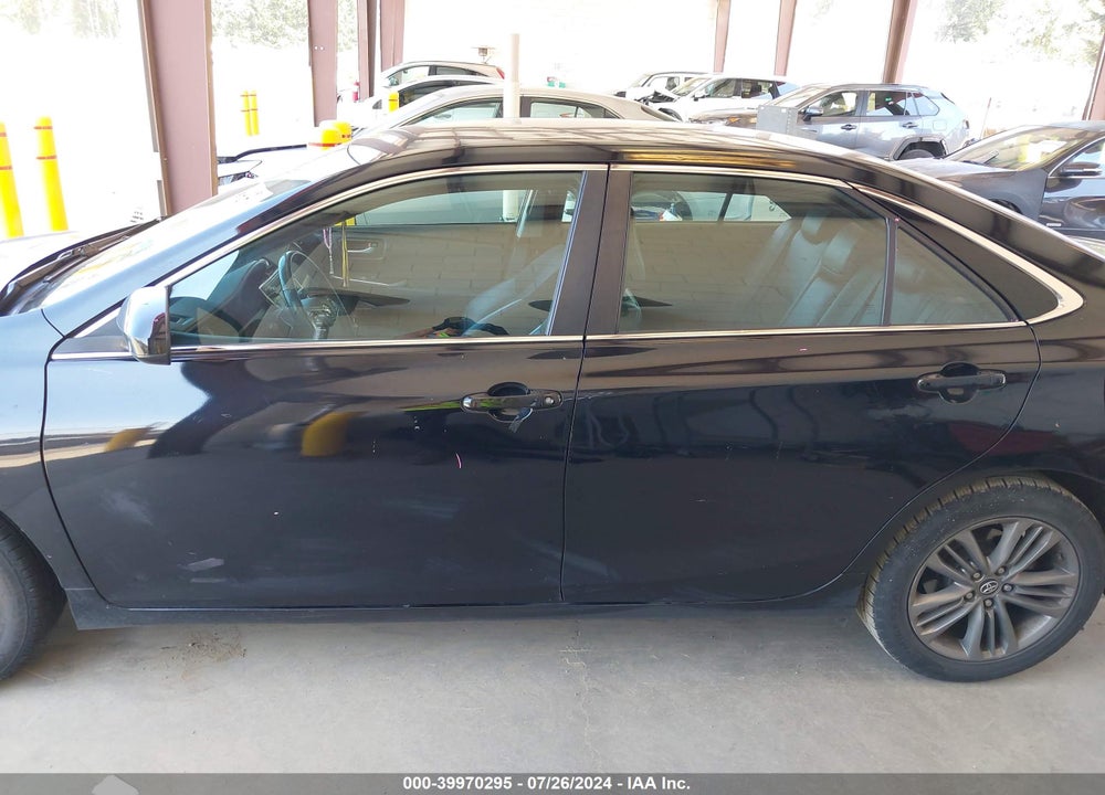 2017 TOYOTA CAMRY SE VIN: 4T1BF1FK2HU403144