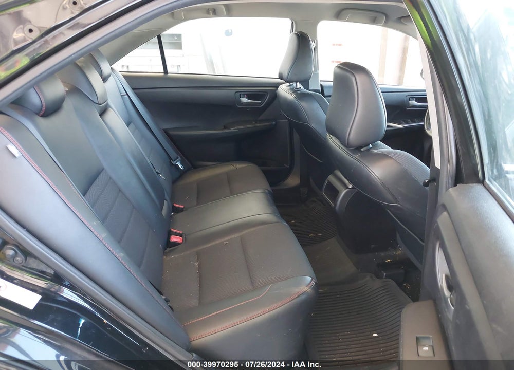2017 TOYOTA CAMRY SE VIN: 4T1BF1FK2HU403144