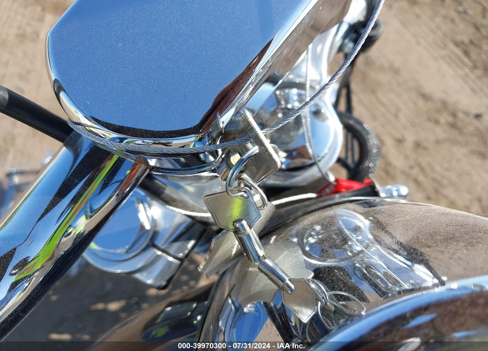 2010 HARLEY-DAVIDSON FXDC VIN: 1HD1GV413AC312389