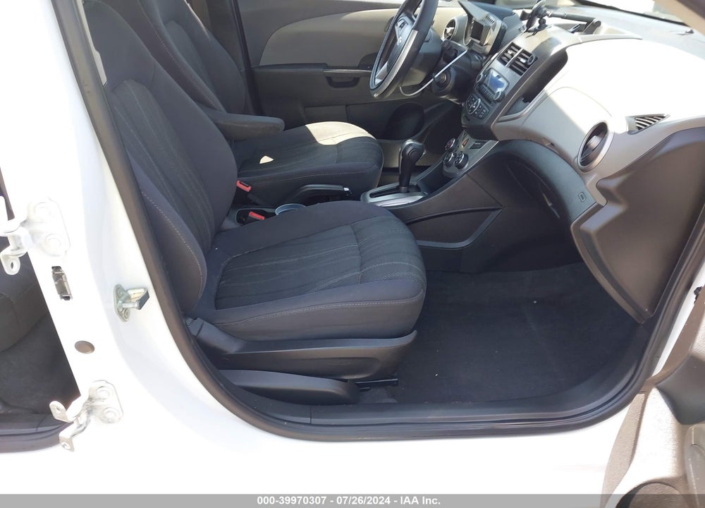 2015 CHEVROLET SONIC LT AUTO VIN: 1G1JC6SH2F4102315
