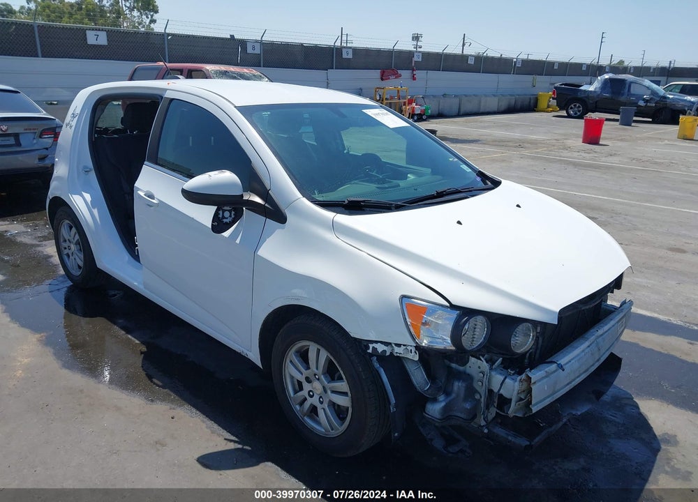 2015 CHEVROLET SONIC LT AUTO VIN: 1G1JC6SH2F4102315