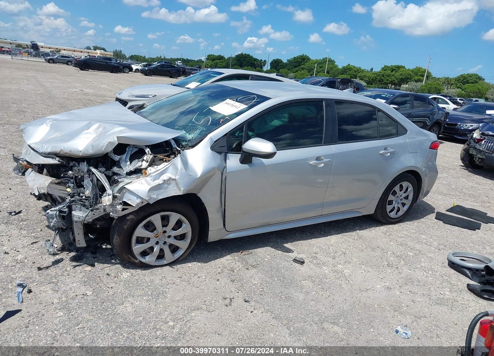 2021 TOYOTA COROLLA LE VIN: JTDEPMAE7MJ135382