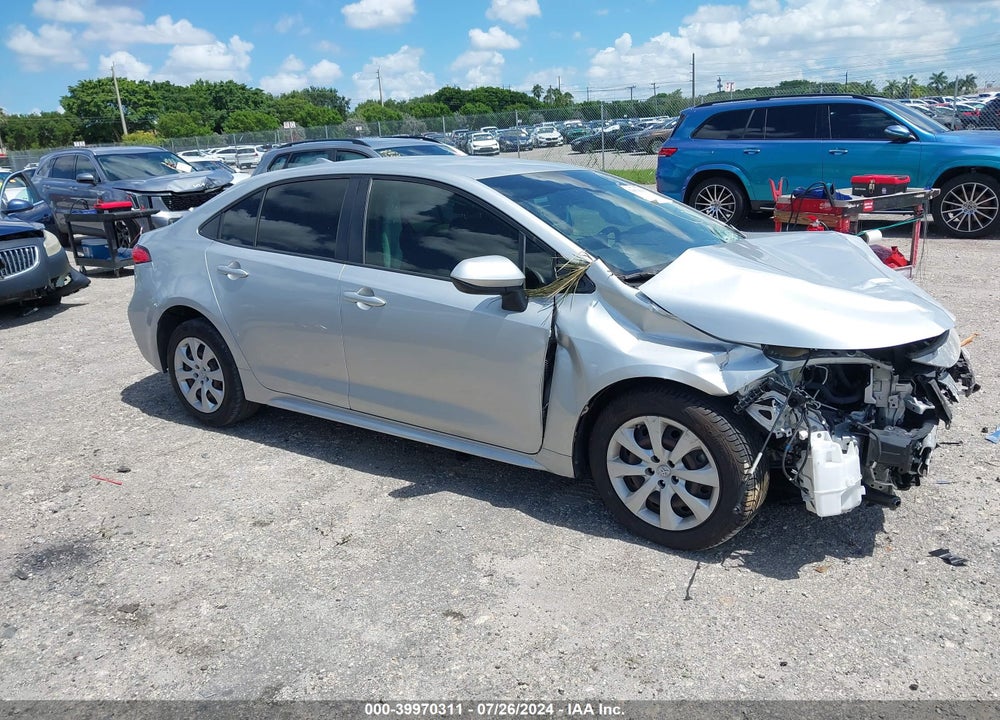 2021 TOYOTA COROLLA LE VIN: JTDEPMAE7MJ135382