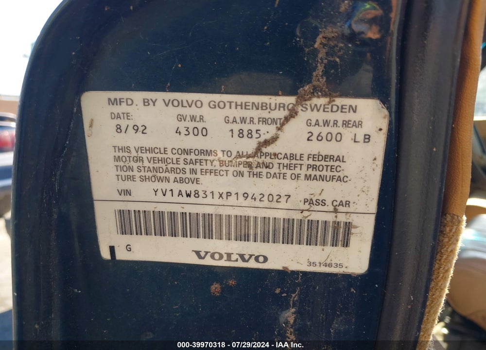 1993 VOLVO 240 VIN: YV1AW831XP1942027