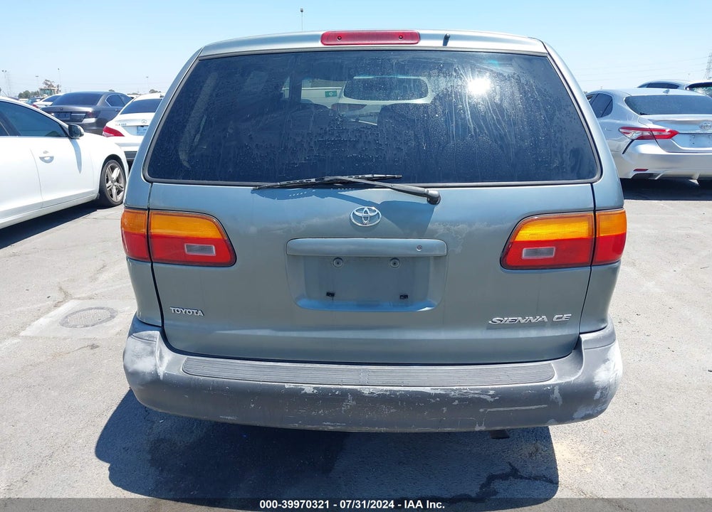 2000 TOYOTA SIENNA CE VIN: 4T3ZF19C4YU231371