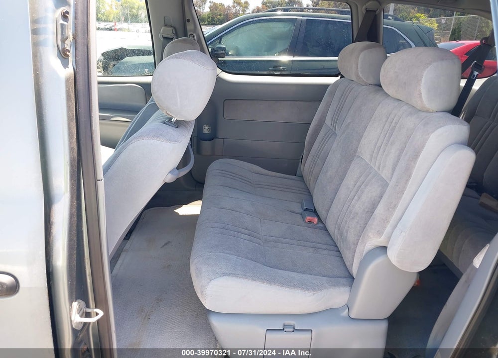 2000 TOYOTA SIENNA CE VIN: 4T3ZF19C4YU231371