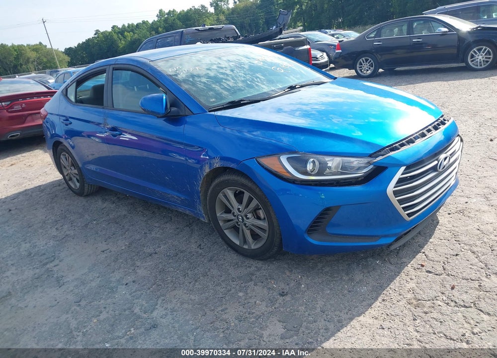 2018 HYUNDAI ELANTRA SEL VIN: 5NPD84LF2JH398382